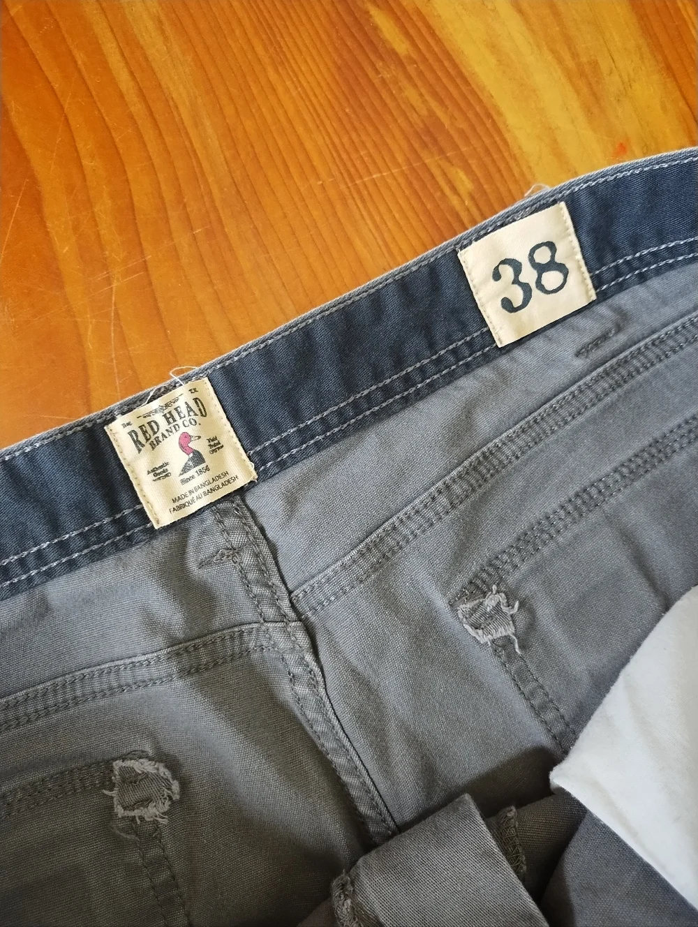 Redhead Olive Green Shorts 38 X 9